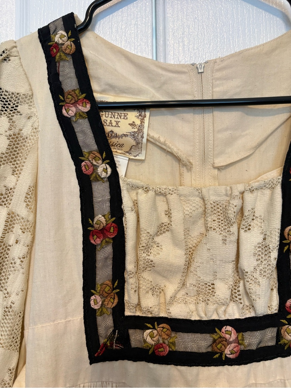 Gunne Saxe 1970’s Dress - Picture 2 of 6